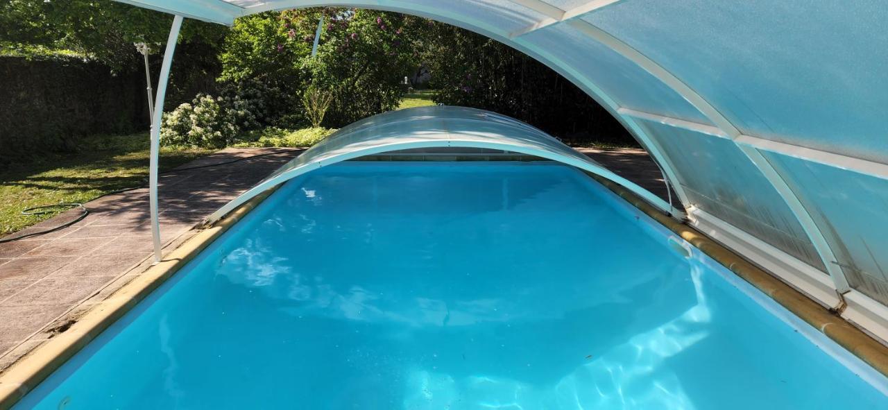 Le Petit Lavoir - Maison Cosy A Mayet Luaran gambar
